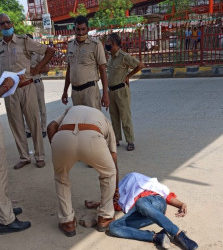 गुरुग्राम में मंदिर के पास व्यक्ति की गोली मारकर हत्या – bhaskarhindi.com