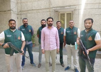 दिल्ली पुलिस की स्पेशल सेल ने एक कुख्यात अपराधी बाबू वसीम को किया गिरफ्तार