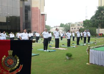 दिल्ली पुलिस की कल्याण इकाई ने 21 जून 2023 को दिल्ली पुलिस मुख्यालय में अंतरराष्ट्रीय योग दिवस मनाया।