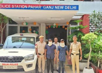 मध्य जिला दिल्ली पुलिस कड़ी मेहनत से थाना पहाड़गंज पुलिस टीम ने कुछ ही समय में डकैती के एक मामले को सुलझाया