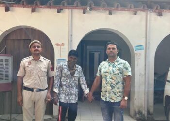 मध्य जिला के एंटी-नारकोटिक्स सेल की टीम ने दो घोषित अपराधियों को गिरफ्तार किया