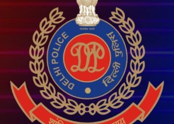 दिल्ली पुलिस थाना जामा मस्जिद पुलिस स्टाफ ने जामा मस्जिद और लाल किला पर बम की झूठी कॉल का मामला सुलझाया, आरोपी को किया गिरफ्तार