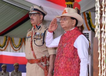 दिल्ली में हुआ भव्य कमिश्नरेट डे परेड का आयोजन, एलजी विनय कुमार सक्सेना ने ली परेड की सलामी