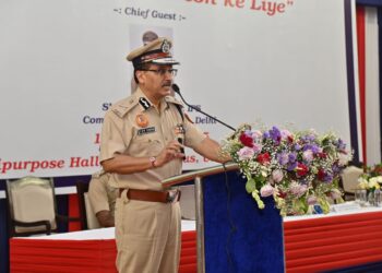 स्वतंत्रता दिवस से पहले दिल्ली पुलिस का ‘प्रहरी’ अभियान, निजी सुरक्षा कर्मियों को मिली ट्रेनिंग व सुरक्षा किट