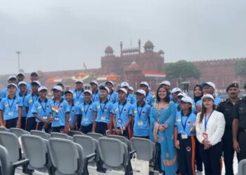 आरोहण: द्वीप से दिल्ली — अंडमान एवं निकोबार के मेधावी छात्र पहुंचे राष्ट्रीय एकीकरण यात्रा पर