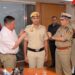 दिल्ली पुलिस के कांस्टेबल करतार सिंह को बहादुरी के लिए आउट-ऑफ-टर्न प्रमोशन
