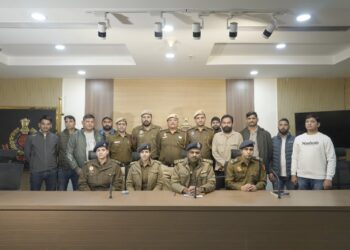 सेंट्रल डिस्ट्रिक्ट स्पेशल स्टाफ की बड़ी कामयाबी,अंतरराष्ट्रीय मोबाइल फोन तस्करी रैकेट का भंडाफोड़