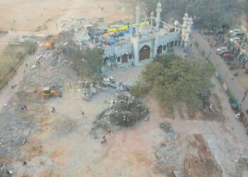 Turkman Gate demolition near Faiz-e-Elahi mosque Old Delh