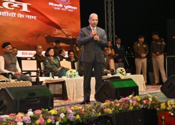 Delhi Police दिल्ली पुलिस ने लाल किले पर आयोजित किया कवि सम्मेलन “काव्यांजलि”, पुलिस-जन सहयोग को मजबूत करने का संदेश