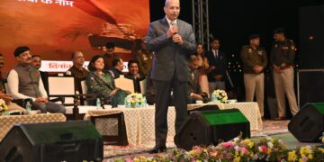 Delhi Police दिल्ली पुलिस ने लाल किले पर आयोजित किया कवि सम्मेलन “काव्यांजलि”, पुलिस-जन सहयोग को मजबूत करने का संदेश