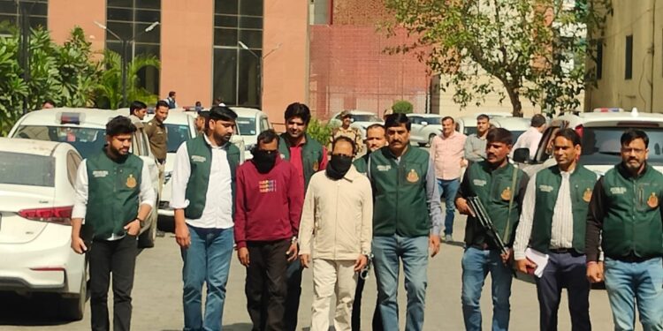 Delhi Police Special Cell की बड़ी कार्रवाई: लश्कर-ए-तैयबा से जुड़े बांग्लादेशी मॉड्यूल का भंडाफोड़, 8 गिरफ्तार
