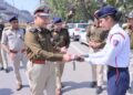 होली के दौरान ड्यूटी पर तैनात पुलिसकर्मियों से मिले दिल्ली पुलिस आयुक्त, शहरभर की सुरक्षा व्यवस्था का लिया जायज़ा