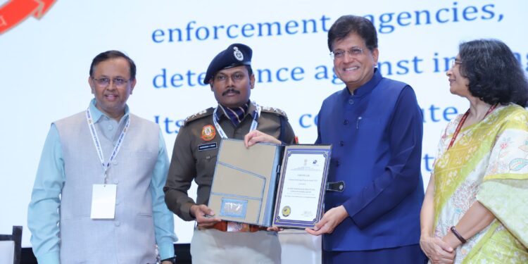 बाहरी-उत्तर जिला, दिल्ली पुलिस को ‘बेस्ट पुलिस यूनिट’ का प्रतिष्ठित पुरस्कार