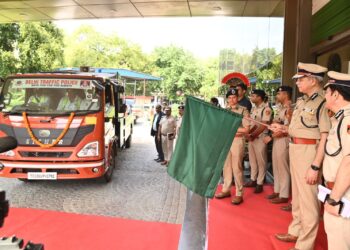 Delhi Traffic Police दिल्ली में ट्रैफिक मैनेजमेंट हाईटेक: 76 नई क्रेन शामिल, 125 ओवरस्पीड कैमरों से बढ़ेगी सख्ती