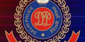 रिश्वतखोरी के आरोप में सीआर पार्क थाना एसएचओ पर गिरी गाज, लाइन हाजिर — विभागीय जांच तेज