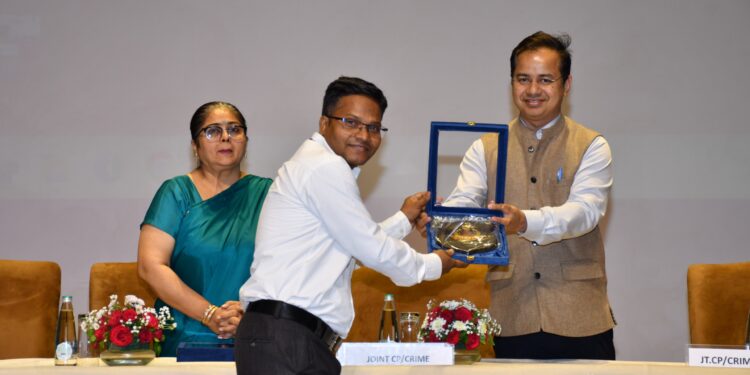 तकनीक से लैस होती दिल्ली पुलिस: क्राइम ब्रांच ने आयोजित किया मेगा ट्रेनिंग सेशन, 458 अधिकारी हुए प्रशिक्षित