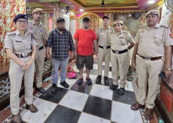 दिल्ली के रेड लाइट एरिया जी बी रोड़ पर देह व्यापार व मानव तस्करी गिरोह का भंडाफोड़,नाबालिग समेत 8 युवतियां मुक्त