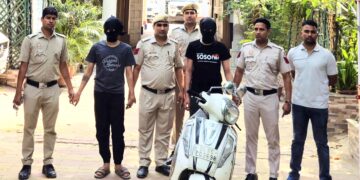 Delhi Police करोल बाग में स्नैचिंग का सनसनीखेज खुलासा: 7 KM तक सीसीटीवी ट्रेल से इंटरस्टेट बदमाश गिरफ्तार