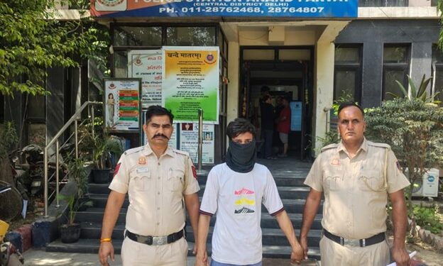 दिल्ली पुलिस की सेंट्रल डिस्ट्रिक टीम ने अलवर से दबोचा गया हत्या का फरार आरोपी, आनंद पर्वत थाना पुलिस की बड़ी कामयाबी