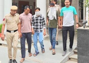 48 घंटे तक चला पीछा, तकनीक और मुखबिरों के दम पर दो शातिर चेन स्नैचर गिरफ्तार; 79 मामलों का आरोपी भी पुलिस के हत्थे चढ़ा