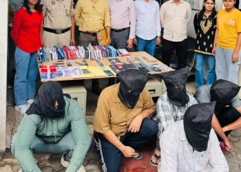₹10,000 की साइबर ठगी की जांच से खुला ₹70 करोड़ का अंतरराष्ट्रीय म्यूल अकाउंट सिंडिकेट, दिल्ली पुलिस ने बैंक मैनेजर समेत 10 लोगों पर की बड़ी कार्रवाई