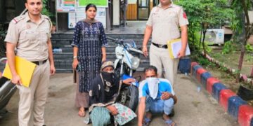दिल्ली पुलिस की बड़ी कार्रवाई: आनंद पर्वत थाना पुलिस ने दो लुटेरों को दबोचा, महिला आरोपी निकली छह मामलों में शामिल