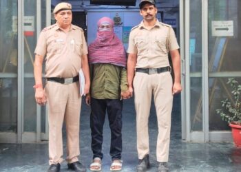 दिल्ली पुलिस की मुस्तैदी से चाकू की नोक पर लूट का खुलासा, वारदात के महज चार घंटे में आरोपी गिरफ्तार
