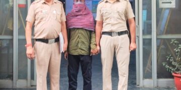 दिल्ली पुलिस की मुस्तैदी से चाकू की नोक पर लूट का खुलासा, वारदात के महज चार घंटे में आरोपी गिरफ्तार