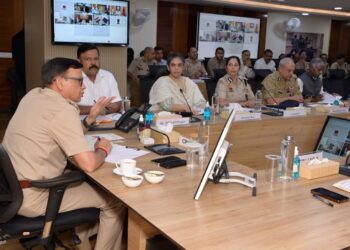स्वतंत्रता दिवस 2026: दिल्ली पुलिस ने कसी सुरक्षा, अंतरराज्यीय समन्वय बैठक में आतंकवाद, ड्रोन, अवैध हथियार और नशा तस्करी पर बनी संयुक्त रणनीति