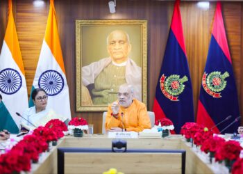 दिल्ली पुलिस मुख्यालय पहुंचे केंद्रीय गृह मंत्री अमित शाह, मुख्यमंत्री रेखा गुप्ता भी रहीं मौजूद