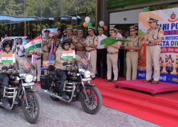दिल्ली पुलिस की बाइक रैली को दिल्ली पुलिस आयुक्त अनुराग कुमार ने दिखाई हरी झंडी, नशामुक्त भारत का देंगे संदेश